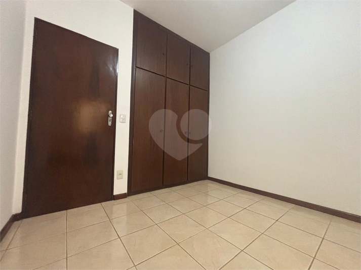 Foto REO1101662