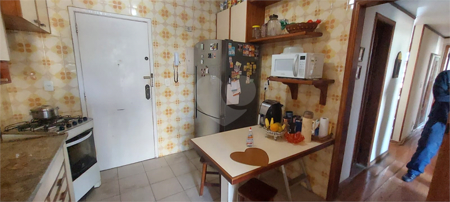 Foto REO1101665