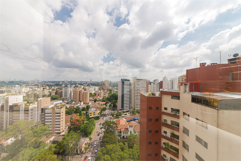 Foto REO1101671