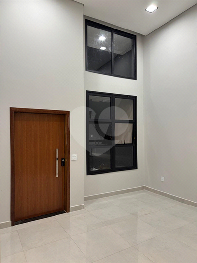 Foto REO1101683