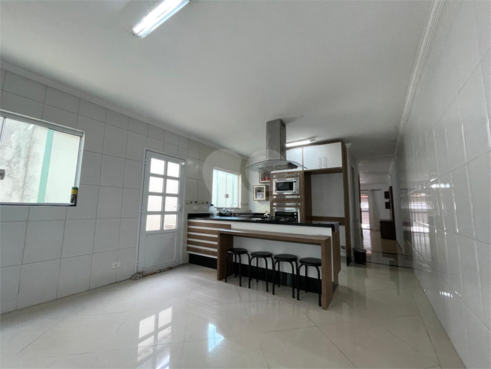 Foto REO1101701
