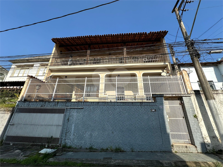 Foto REO1101739