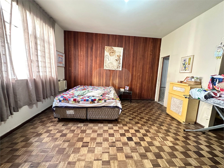 Foto REO1101739