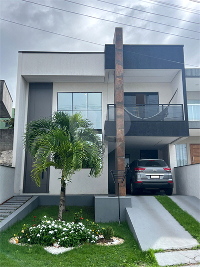 Foto REO1101753