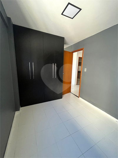 Foto REO1101762