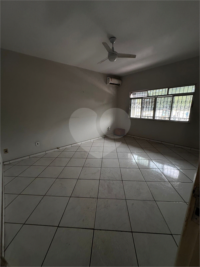 Foto REO1101768