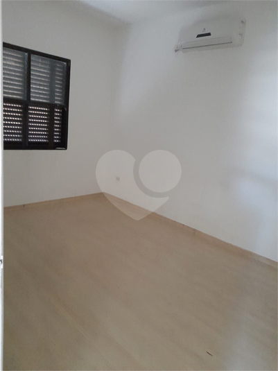 Foto REO1101773