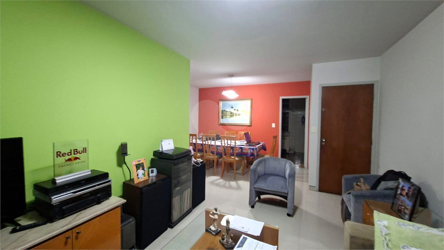 Foto REO1101802