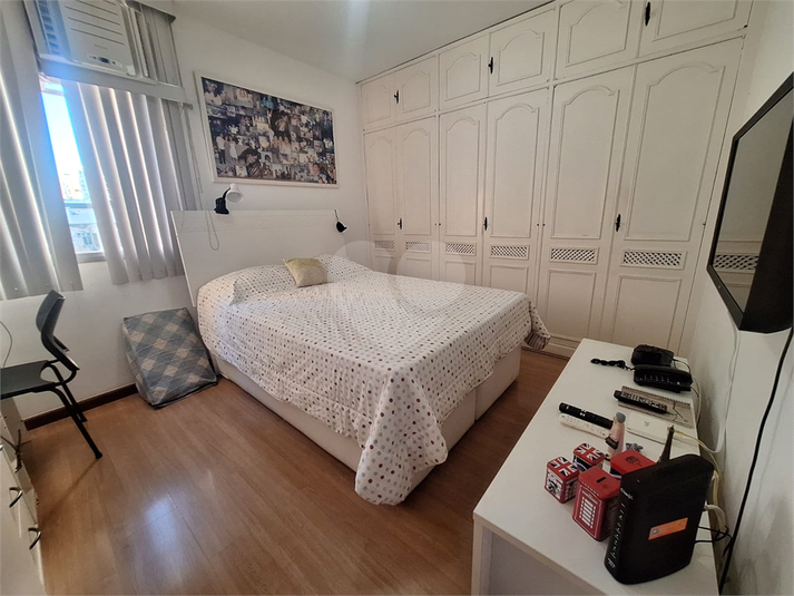 Foto REO1101820