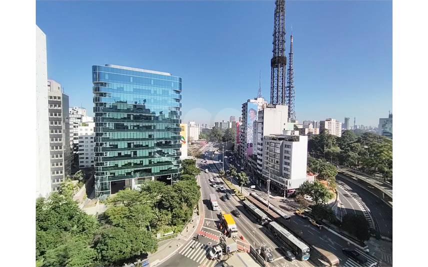 Foto REO1101843