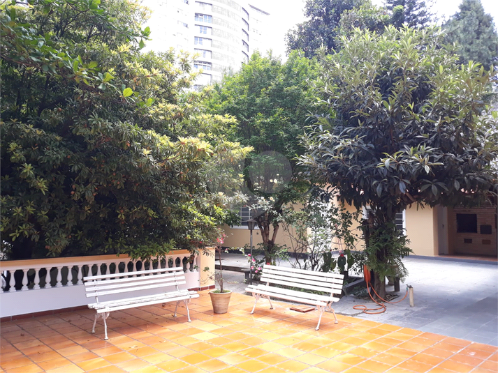 Foto REO1101844