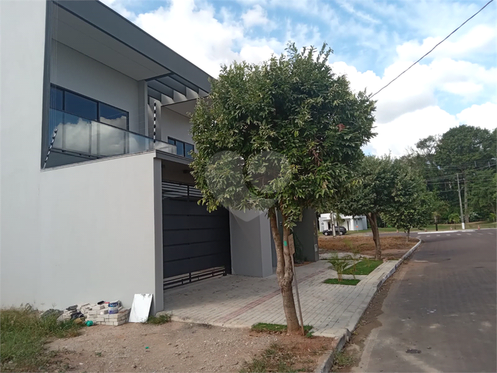Foto REO1101868