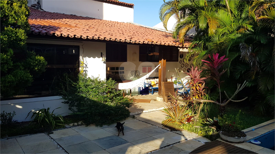 Foto REO1101873