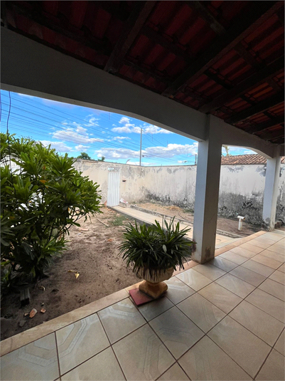 Foto REO1101875
