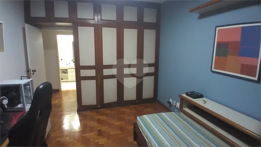 Foto REO1101881