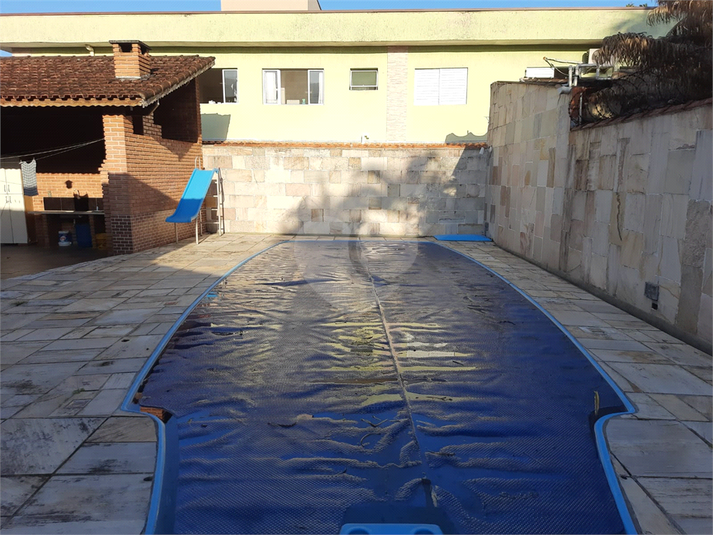 Foto REO1101888