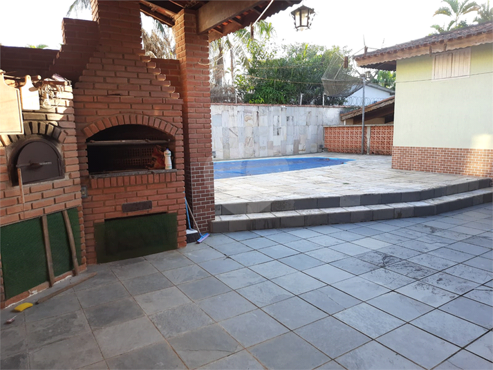 Foto REO1101888