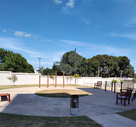Foto REO1101932