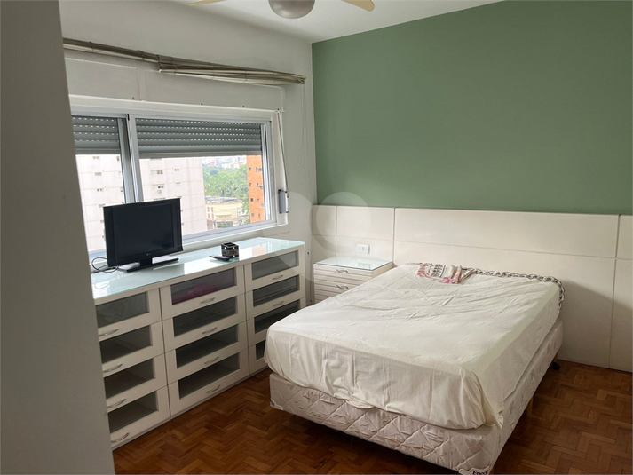 Foto REO1101939