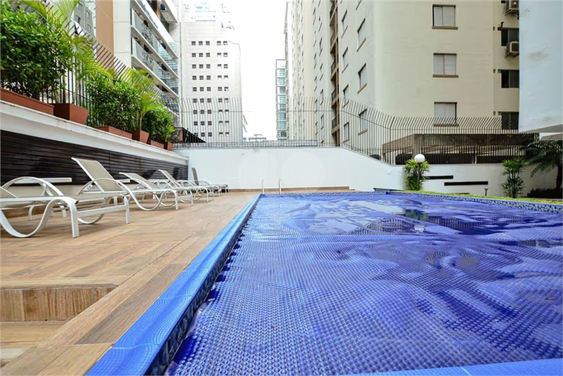 Foto REO1101945