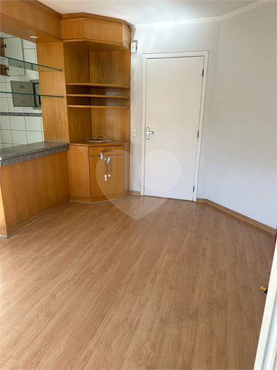 Foto REO1101946