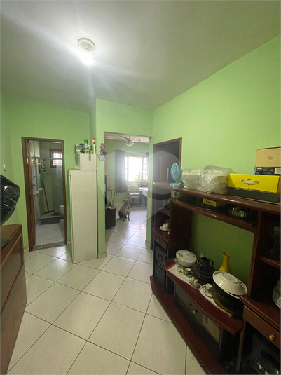 Foto REO1101975