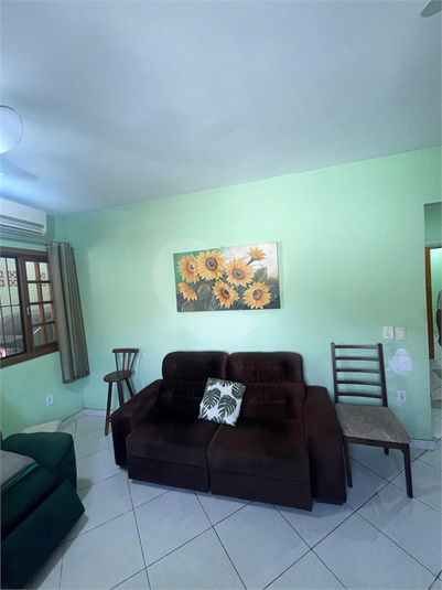 Foto REO1101975