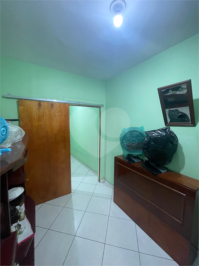 Foto REO1101975