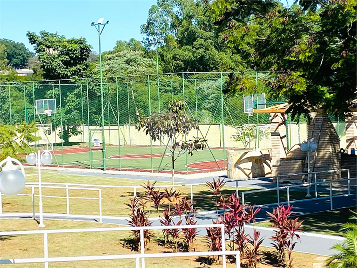 Foto REO1102058