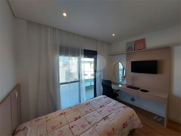 Foto REO1102065