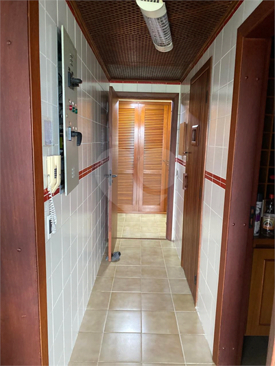 Foto REO1102068