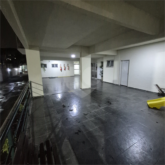 Foto REO1102093