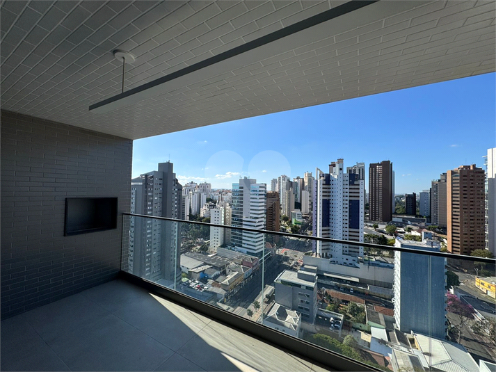 Foto REO1102143