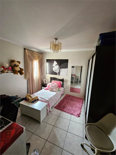 Foto REO1102144