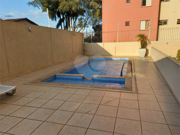 Foto REO1102147