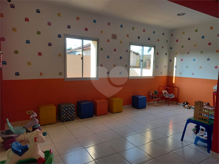 Foto REO1102147