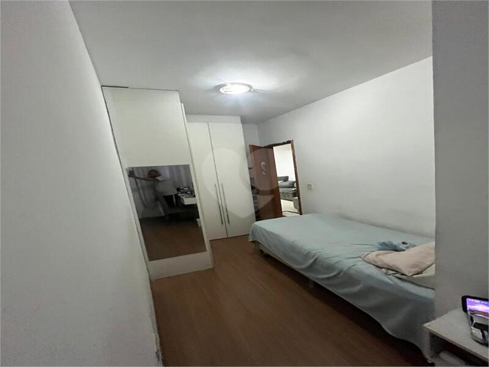 Foto REO1102164