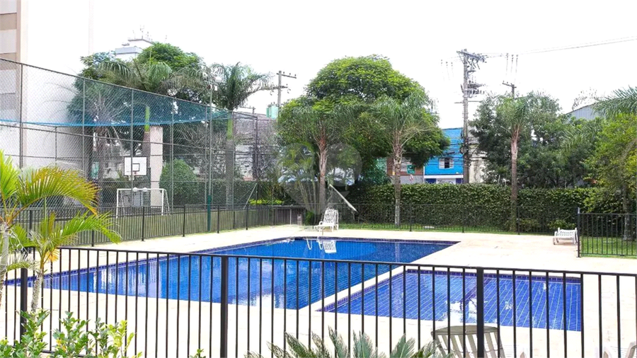 Foto REO1102180