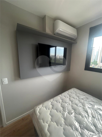 Foto REO1102190