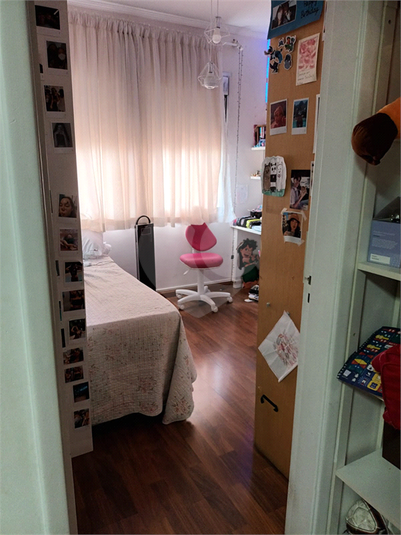 Foto REO1102213