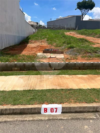 Foto REO1102223