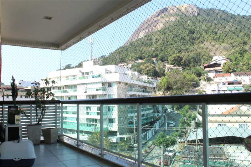 Foto REO1102242