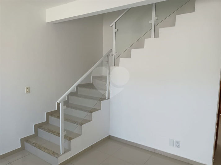 Foto REO1102253