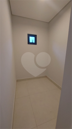 Foto REO1102254
