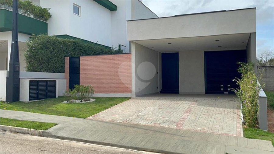 Foto REO1102254