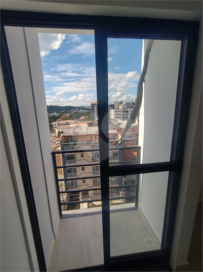 Foto REO1102267