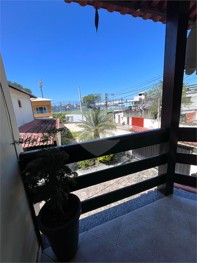 Foto REO1102270