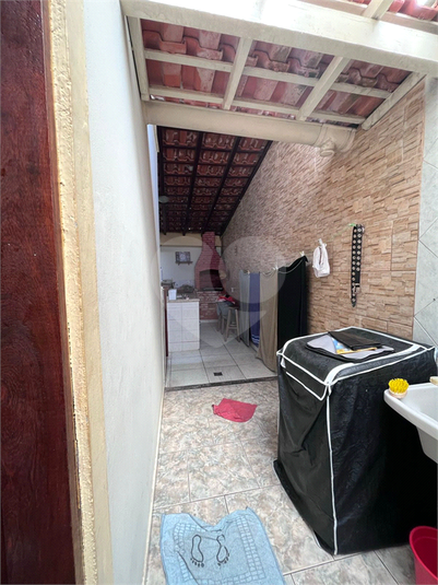 Foto REO1102270
