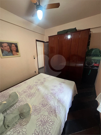 Foto REO1102300