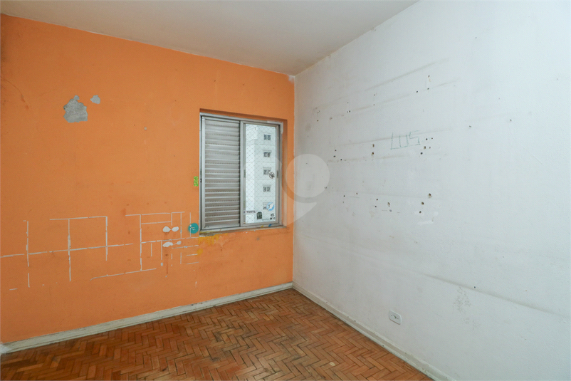 Foto REO1102302